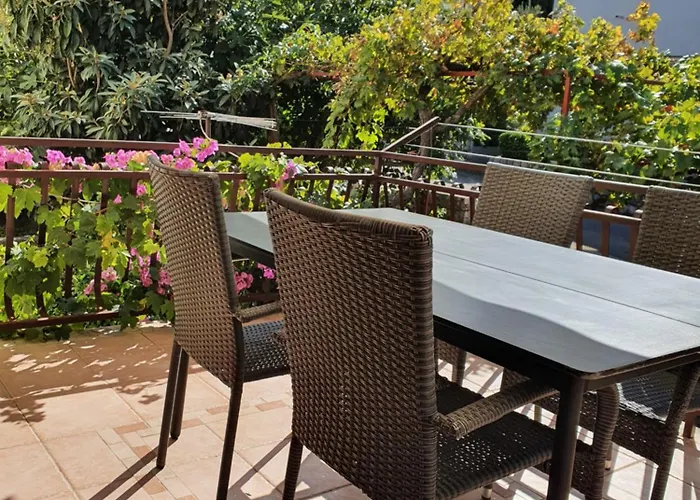 Natty Apartament Murter